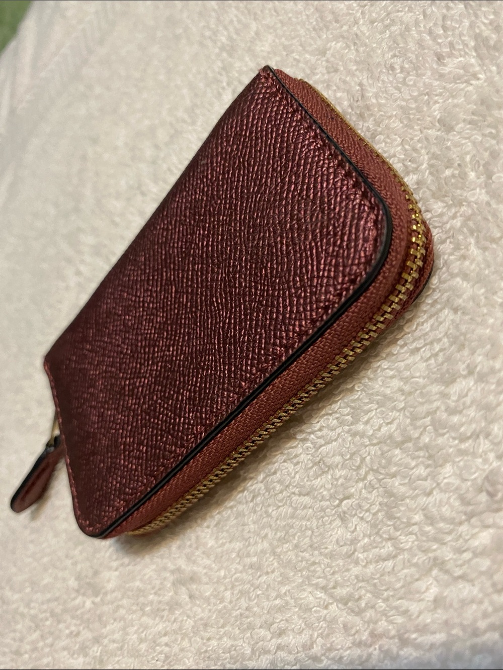 Coach Metallic Wine Zip Card Case Wallet - Picture 5 of 8